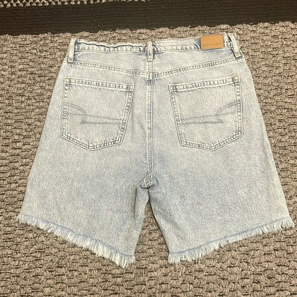 American Eagle Denim Jorts Womens Sz 8 Vacation Beach Resort Pool Thrashed Y2K - Picture 2 of 6